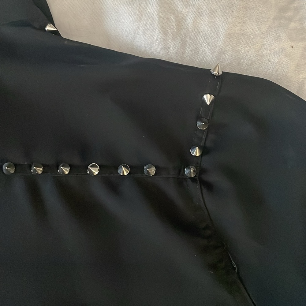 Forever 21 Black Sheer Studded Long Sleeve Button Down Blouse sz S - Picture 3 of 5